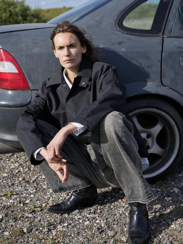 Sunflower Short Raglan Coat - 999 Black