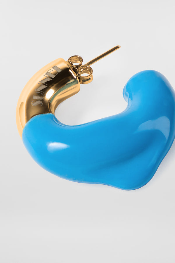 Sunnei SMALL RUBBERIZED EARRINGS GOLD / Light Blue