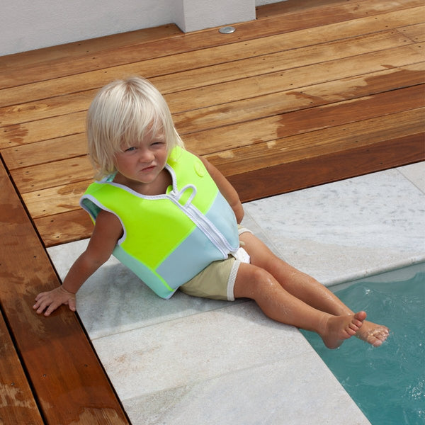 Sunnylife Kids Swim Vest 2-3 - Salty The Shark Neon Yellow