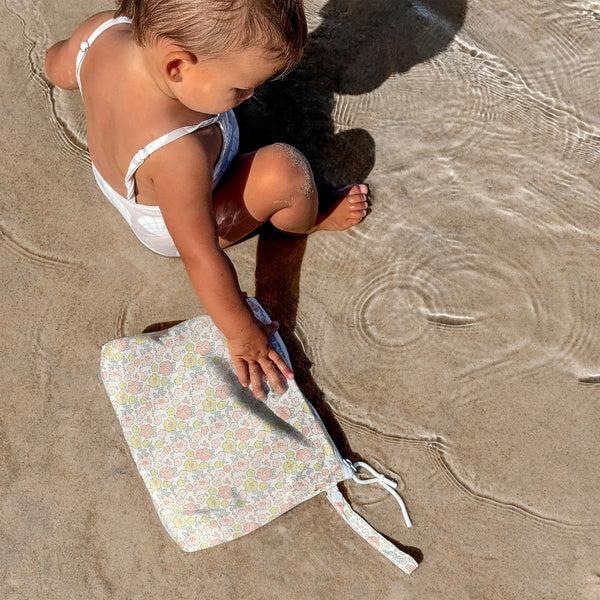Sunnylife Kids Wet Bag - Into The Garden Ditsy Floral