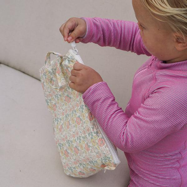Sunnylife Kids Wet Bag - Into The Garden Ditsy Floral