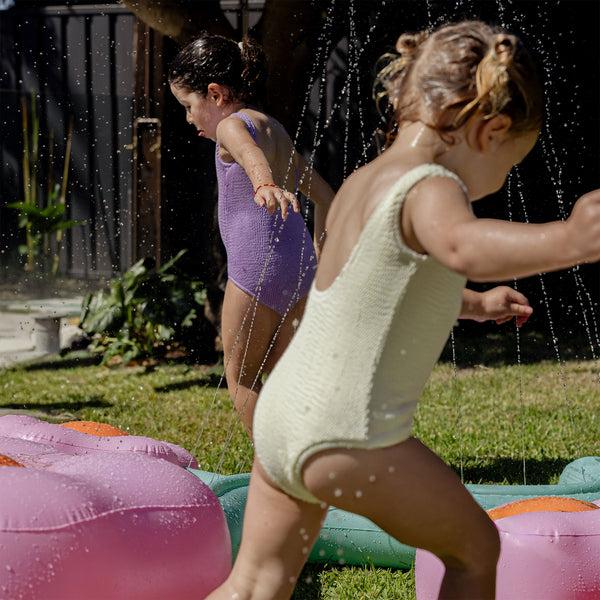 Sunnylife Inflatable Sprinkler - Poppy The Peach