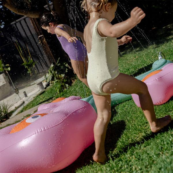 Sunnylife Inflatable Sprinkler - Poppy The Peach