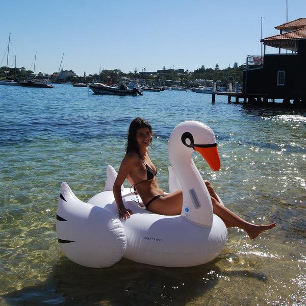 Sunnylife Original Luxe Ride-On Float Swan - White