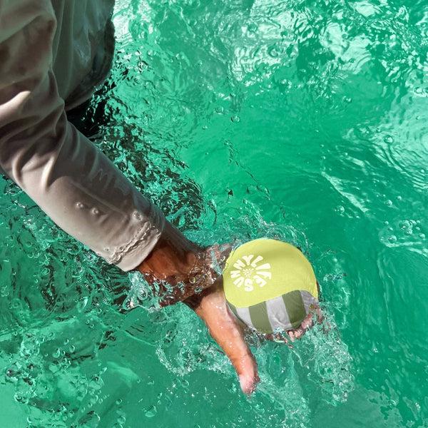 Sunnylife Skim Ball Set - Tides Out Neon Yellow