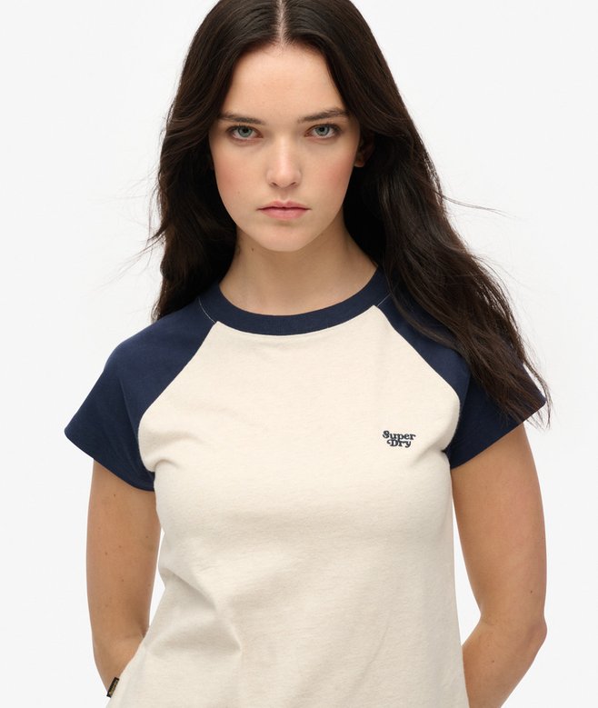 Superdry Organic Cotton Essential Logo Raglan T-Shirt