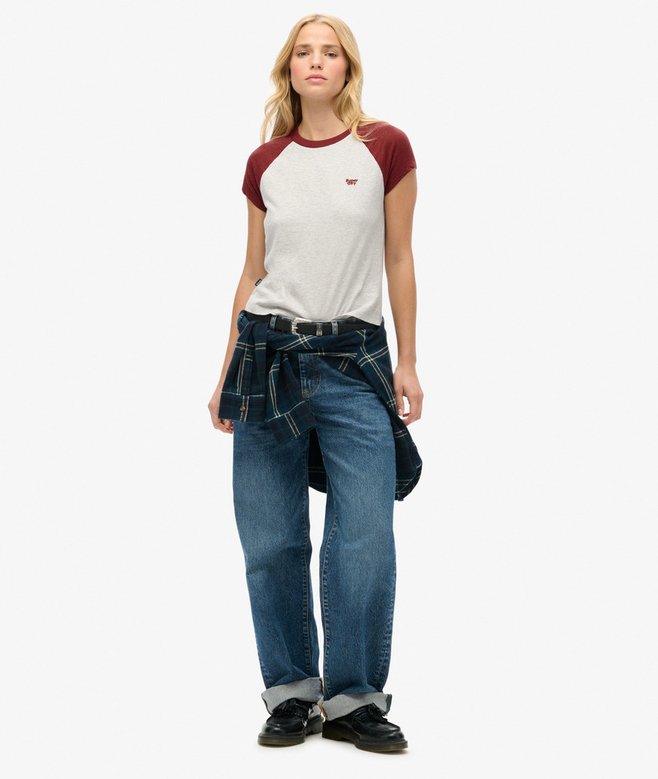 Superdry Organic Cotton Essential Logo Raglan T-Shirt