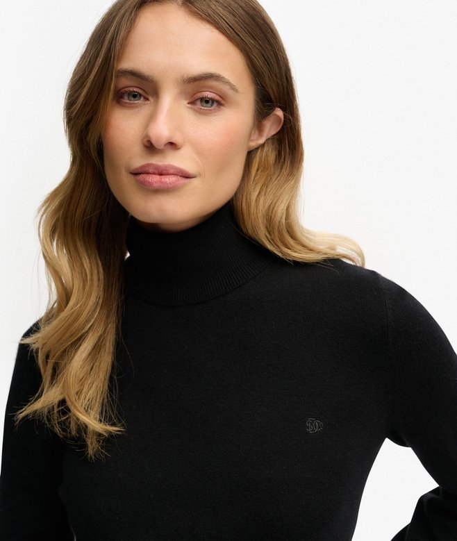 Superdry Classic Turtle Neck Jumper