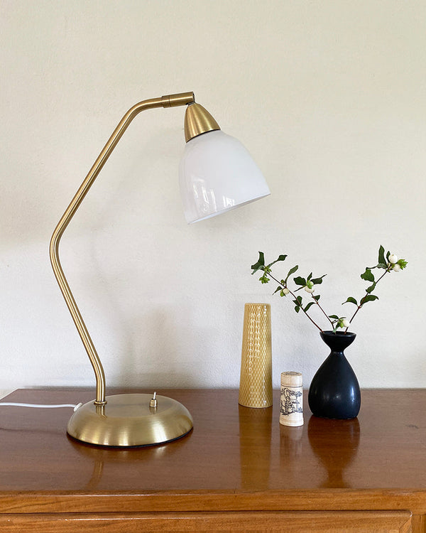 Superliving Urban Table Lamp Opal Glass