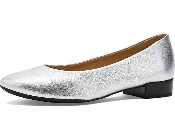 supply lab Marc Joseph New York Madison Flat Women's Silver Metallic