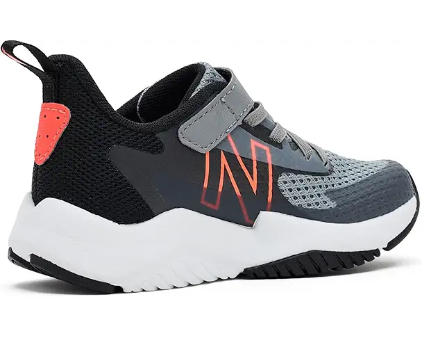 Supply Lab New Balance Kids Rave Run V2 (Little Kid) Slate Grey/Black