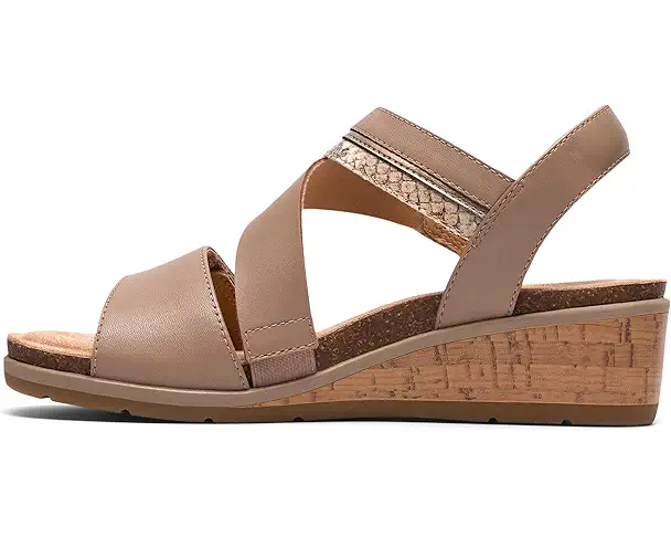 Supply Lab Clarks Kacha Wave Women's Taupe Leather