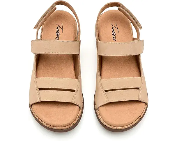 Supply Lab Trotters Gemini Sandals Women's Beige Nubuck
