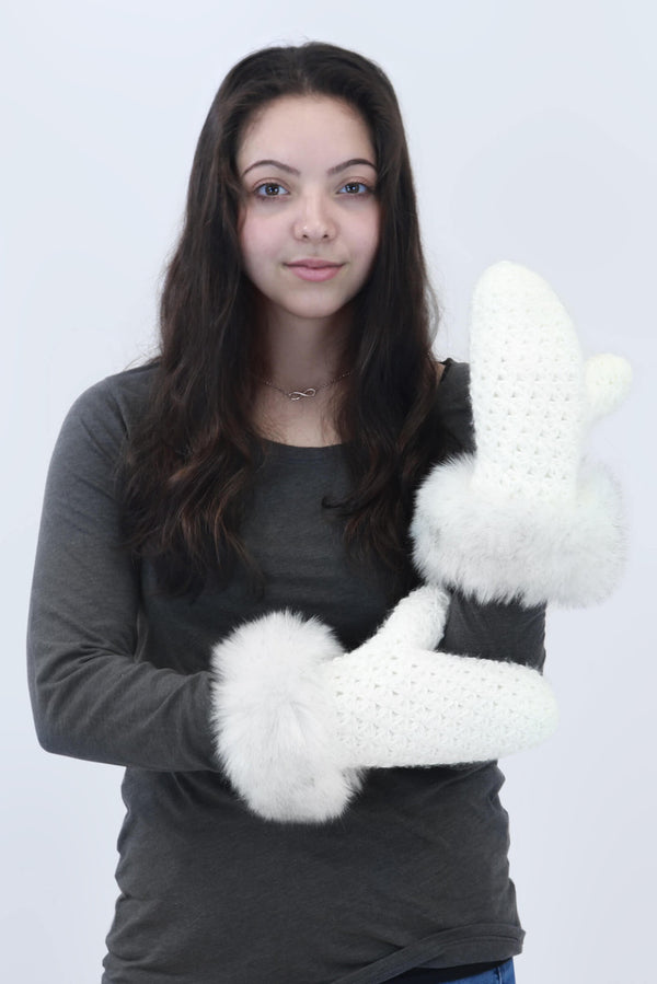 Surell Star Knit Mitten With Faux Fox Fur Cuff