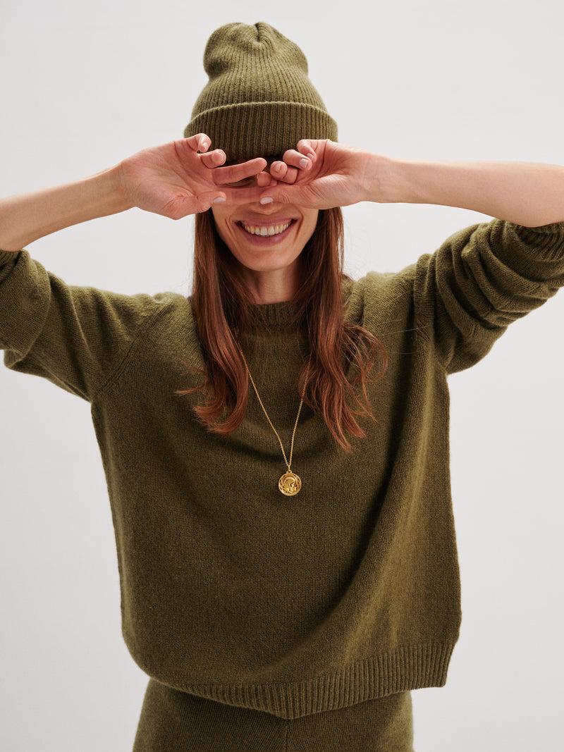 Suzie Kondi Bebe Beanie In Cashmere