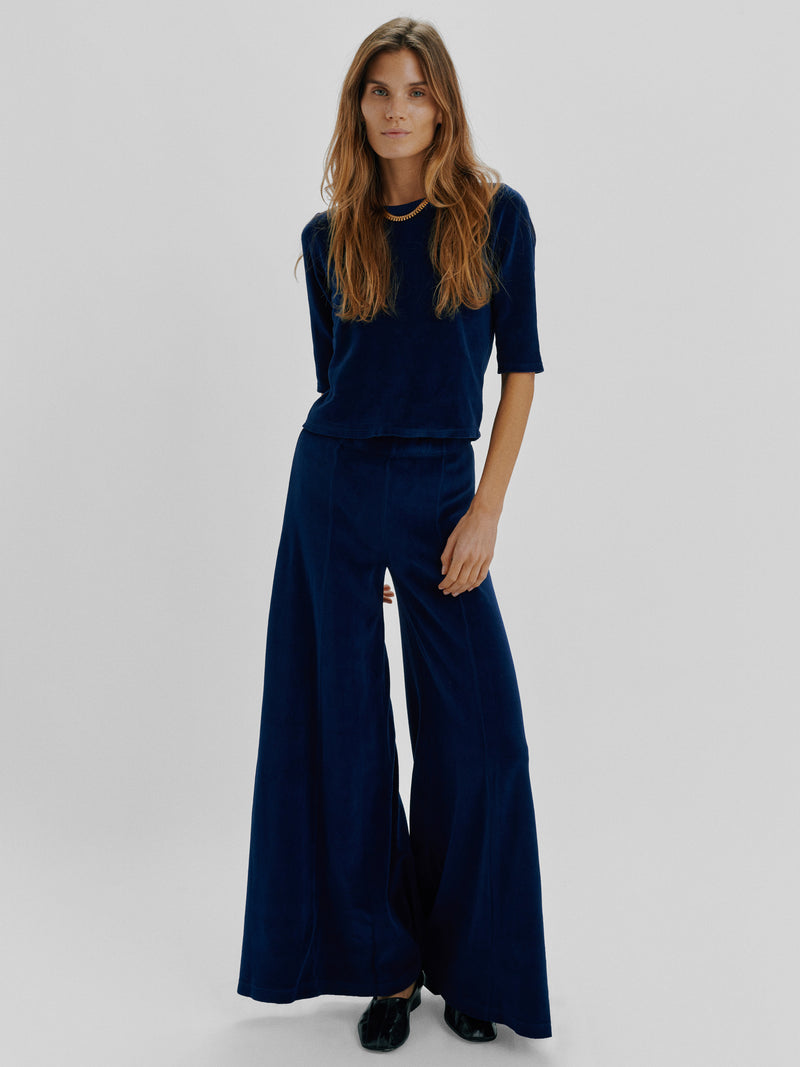 Suzie Kondi Corfu Top In Velour