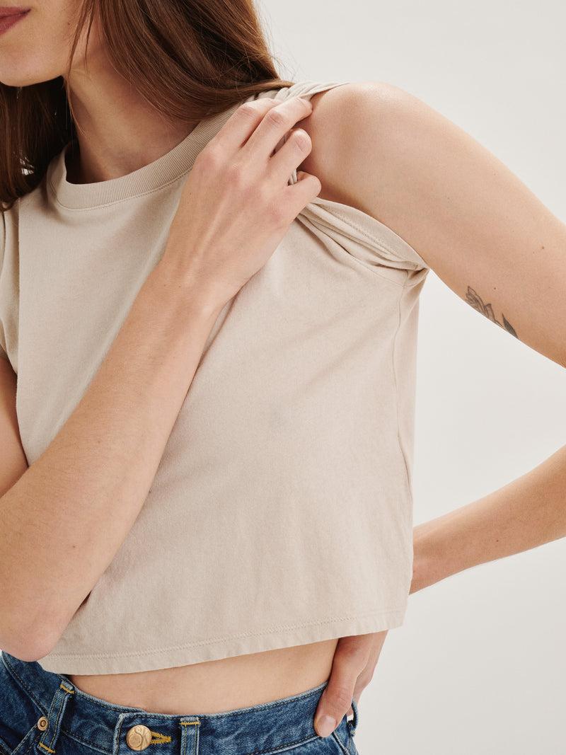 Suzie Kondi Kos Tee In Organic Cotton