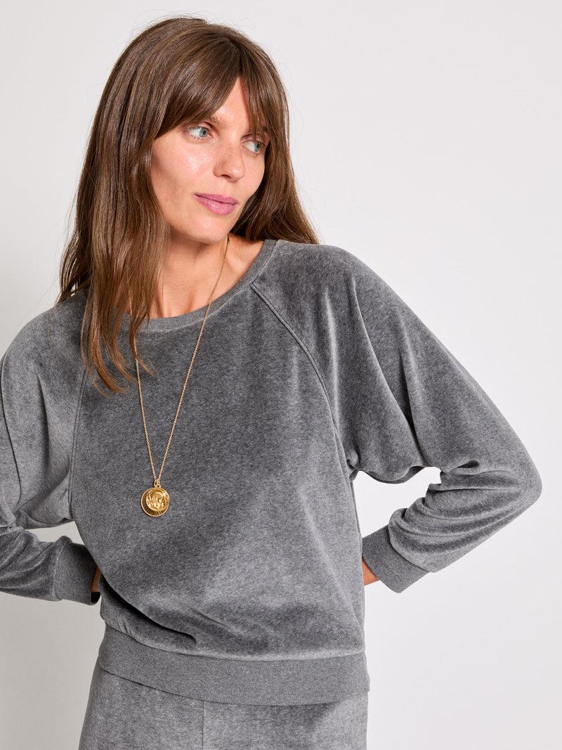 Suzie Kondi Saba Top In Velour