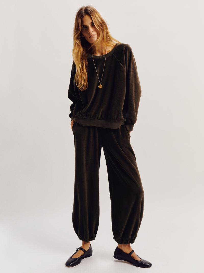 Suzie Kondi Samos Sweatshirt In Velour