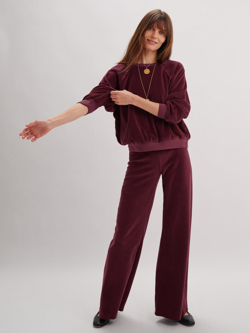 Suzie Kondi Samos Sweatshirt In Velour