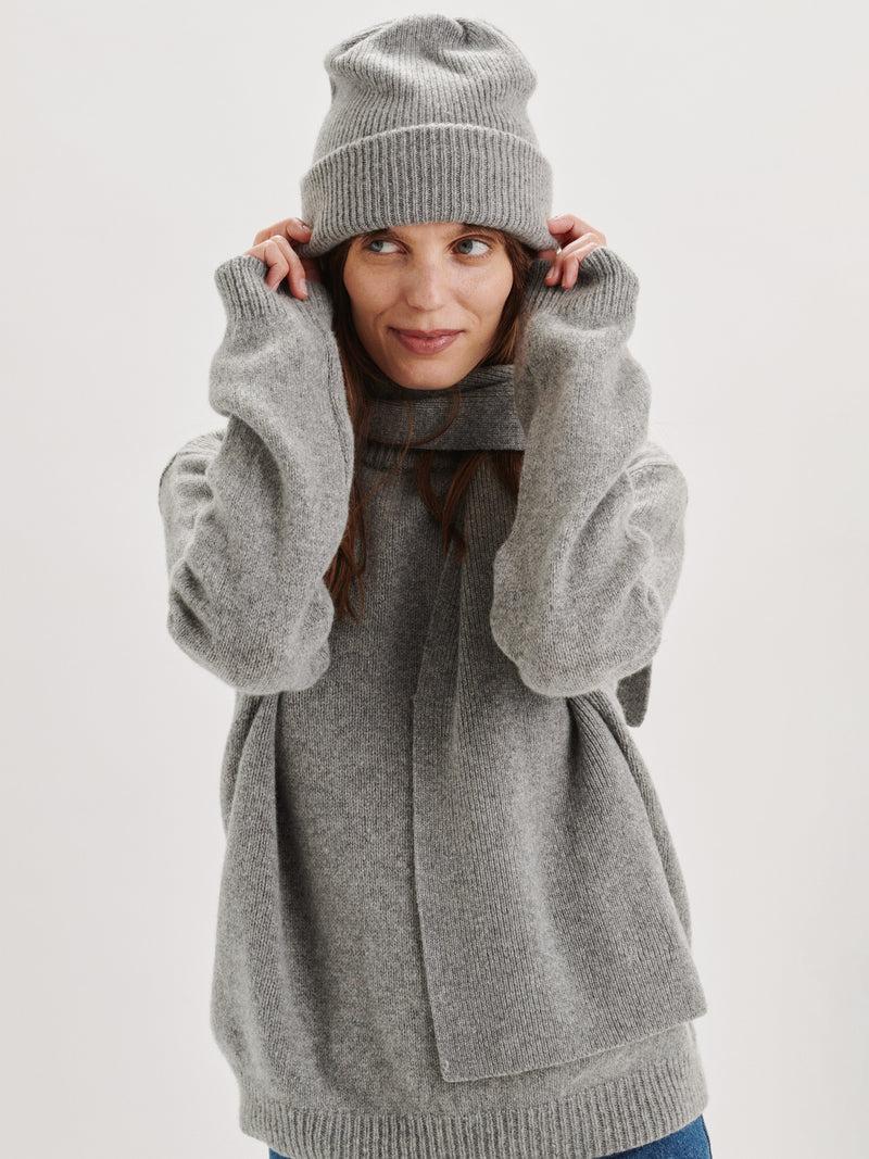 Suzie Kondi Stari Scarf In Cashmere