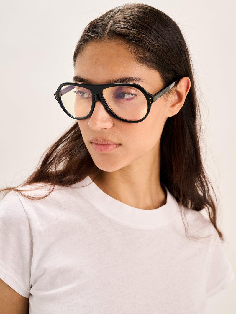 Suzie Kondi The Suzet