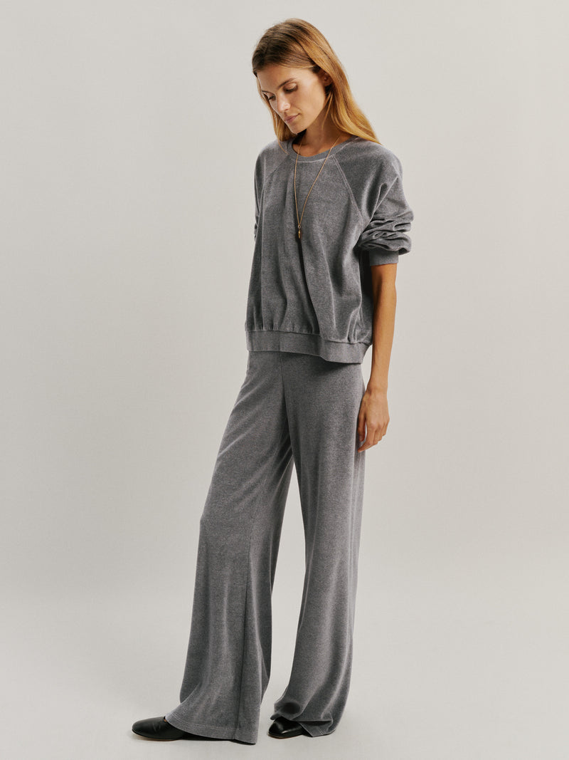 Suzie Kondi Zephyra Pants In Velour
