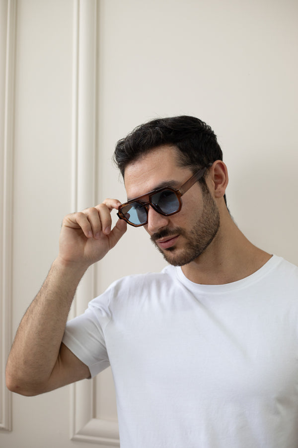 Svnx Angular Navigator Style Sunglasses In Brown With Blue Lenses