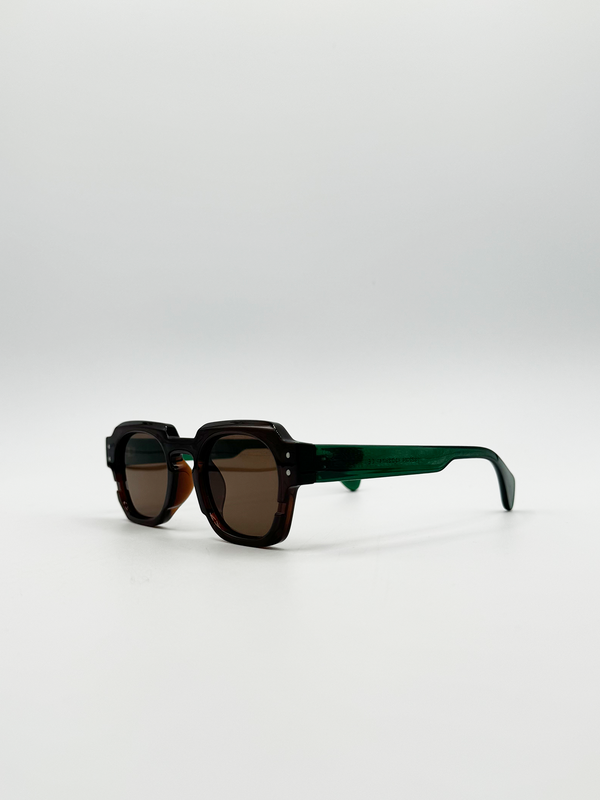 Svnx Angular Wayfarer Style Sunglasses In Brown With Green Arms