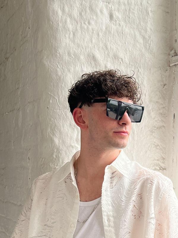 Svnx Black Oversized Flat Top Square Frame Sunglasses