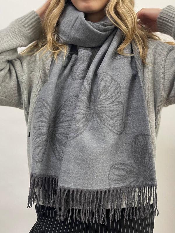 Svnx Butterfly Printed Cashmere Blend Scarf With Tassels