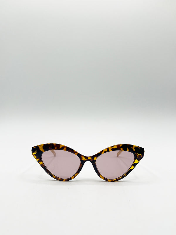 Svnx Cat-Eye Sunglasses With Thin Chain Arm Tortoise