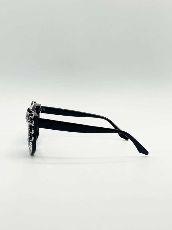 Svnx Cateye Sunglasses With Black And Silver Crystals