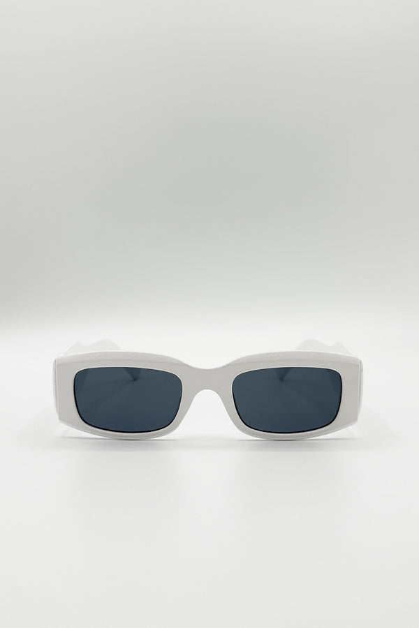 Svnx Chunky Rectangle Sunglasses With Extra Wide Arms In White