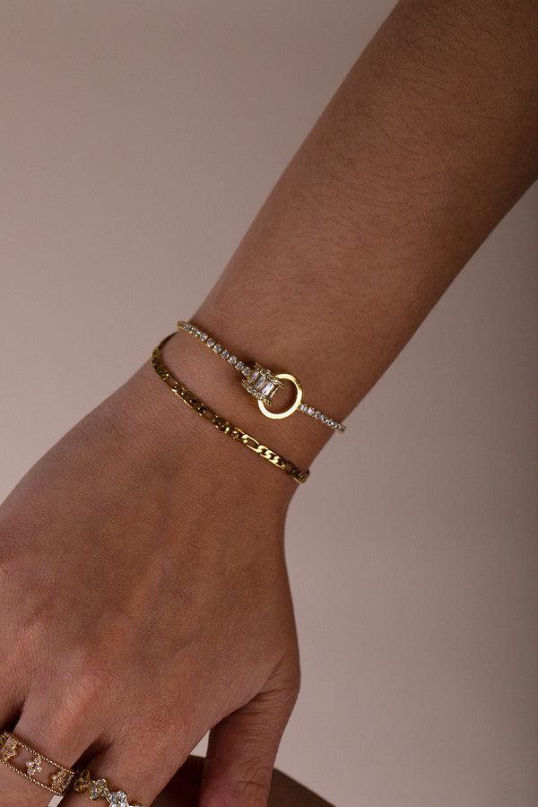 Svnx Double Ring Diamante Bracelet In Gold - Gift Boxed