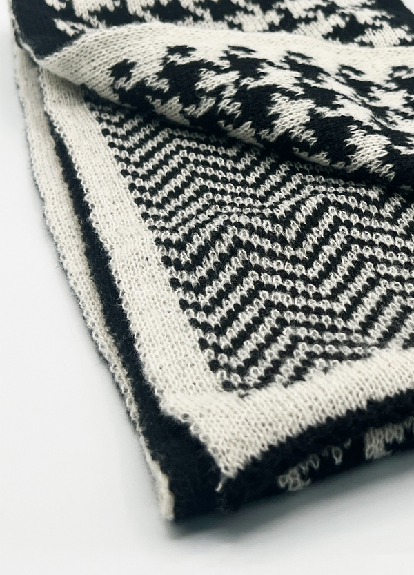 svnx Houndstooth and Herringbone Double Sided Scarf