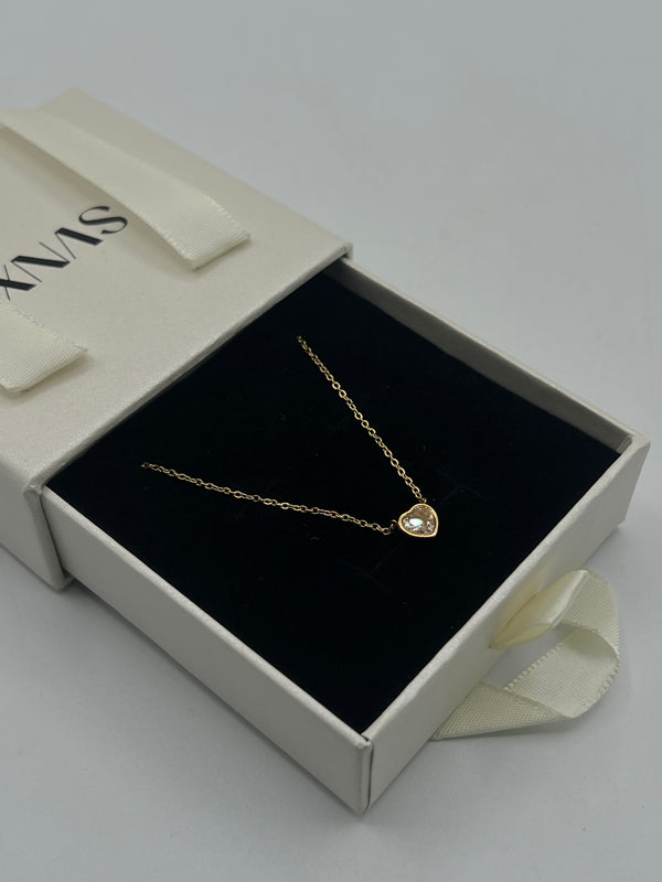 Svnx Mini Crystal Heart Necklace In Gold - Gift Boxed