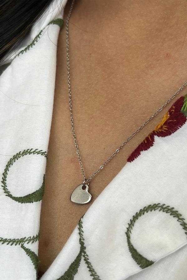 Svnx Mini Heart Pendant Necklace In Silver - Gift Boxed