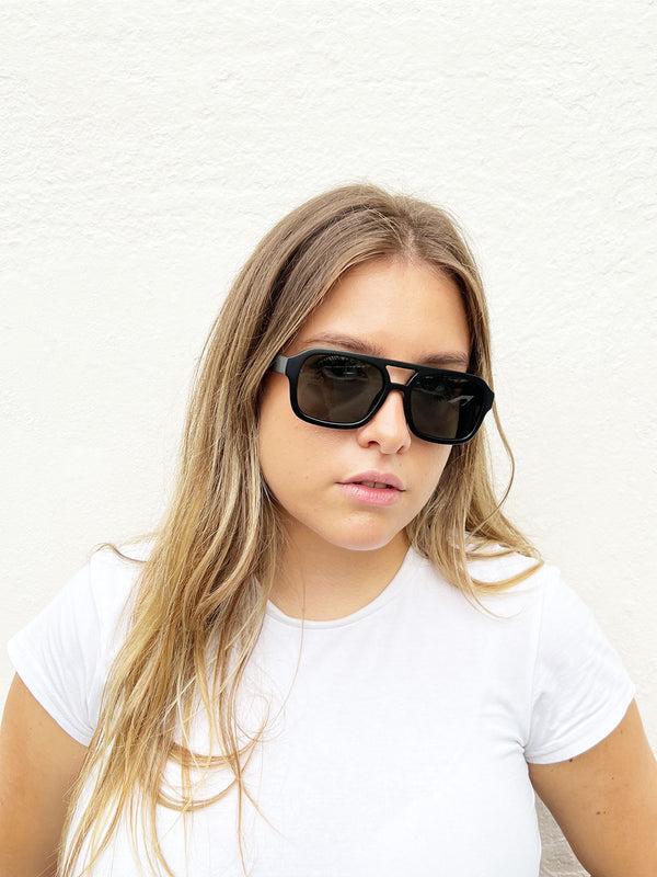 Svnx Navigator Retro Style Plastic Frame Sunglasses