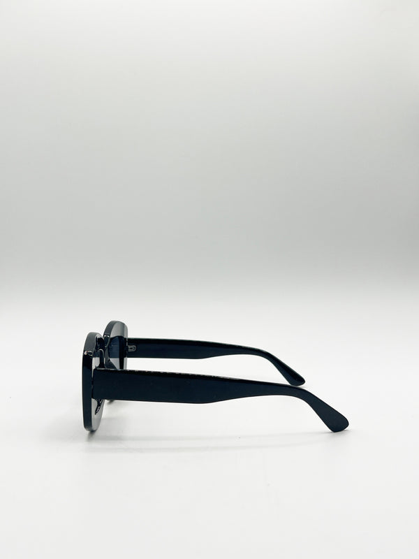 Svnx Oversized Chunky Rectangle Sunglasses In Black