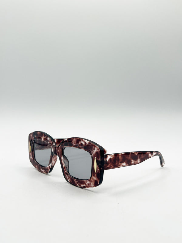 Svnx Oversized Chunky Rectangle Sunglasses In Brown Multi