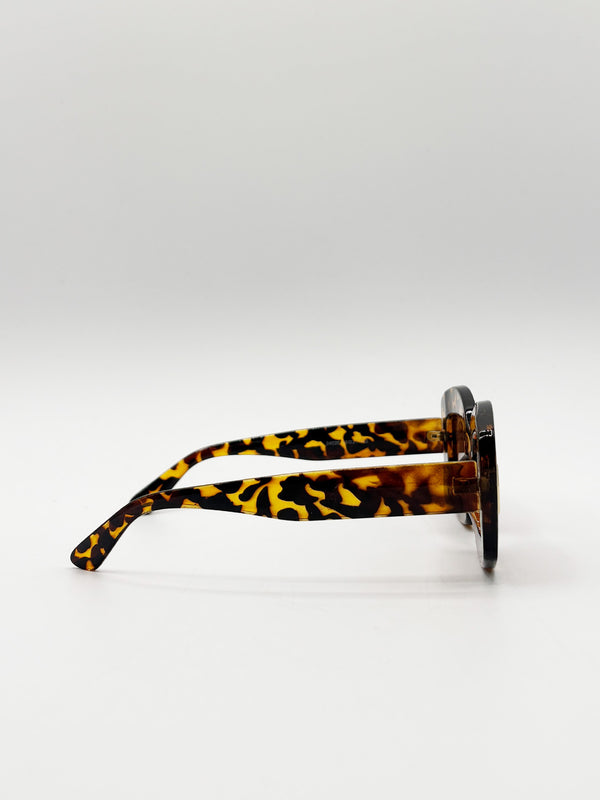 Svnx Oversized Chunky Rectangle Sunglasses In Tortoise