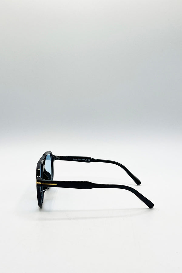 Svnx Oversized Navigator Sunglasses In Black With Blue Lenses