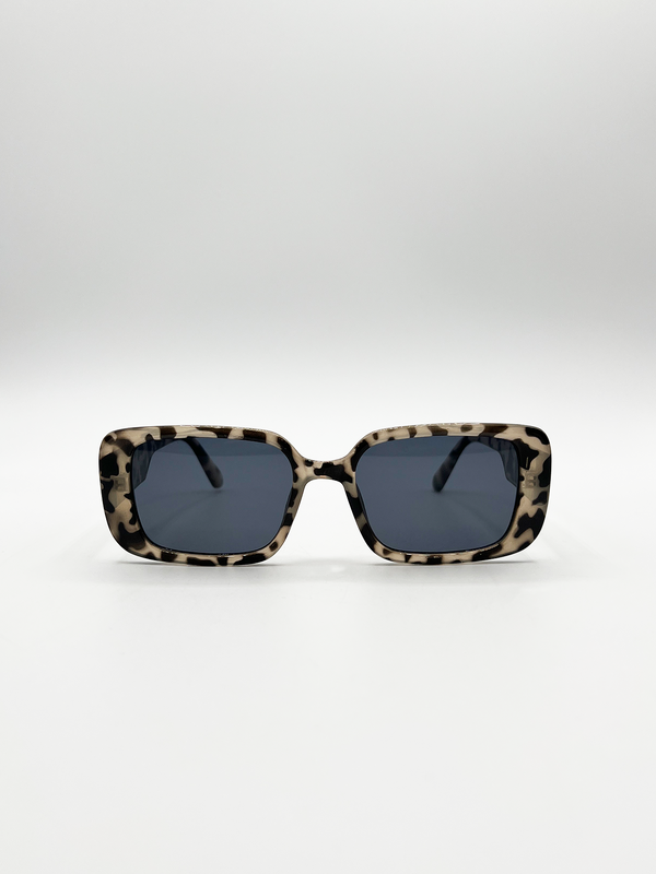 Svnx Oversized Rectangle Sunglasses In Animal Print
