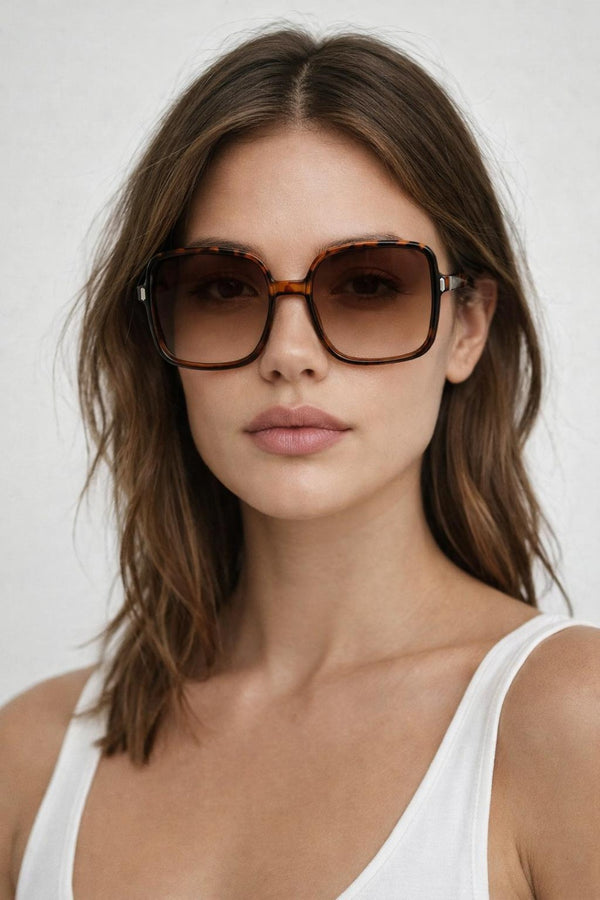 Svnx Oversized Retro Square Sunglasses In Tortoiseshell