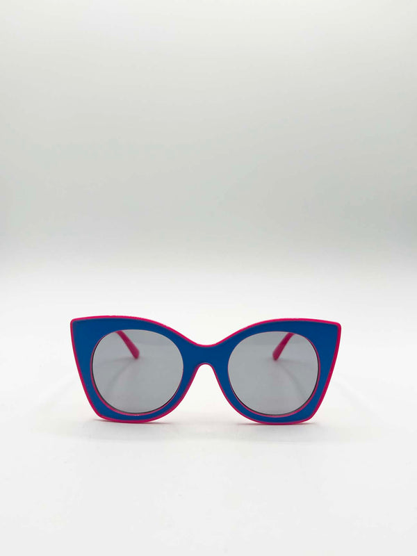 Svnx Oversized Round Cat-Eye Sunglasses In Blue Pink
