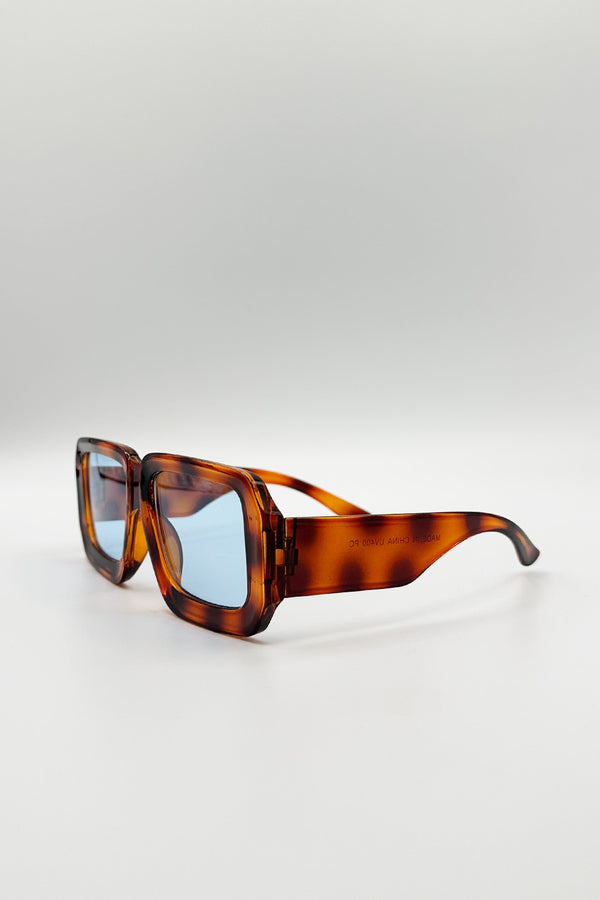 Svnx Oversized Square Frame Sunglasses In Brown Stripe