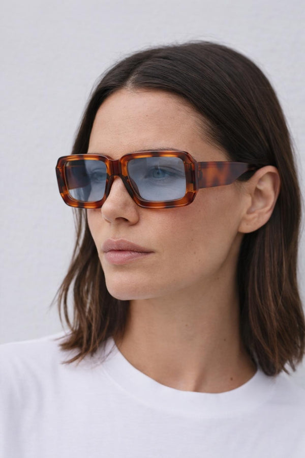 svnx Oversized Square Frame Sunglasses In Brown Stripe