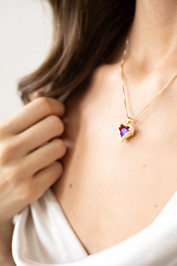 Svnx Pink Stone Heart Necklace In A Diamante Setting