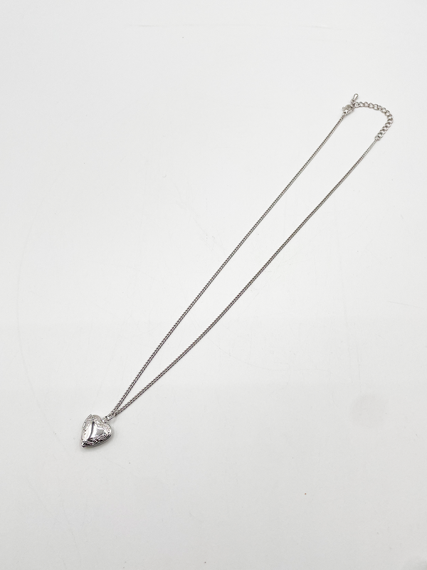 Svnx Small Heart Locket Necklace In Silver - Gift Boxed